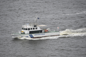 海上保安庁の巡視艇「CL129 やまゆり」