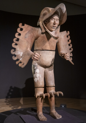 鷲の戦士像　アステカ文明 1469～86年　テンプロ・マヨール鷲の家出土　土製　テンプロ・マヨール博物館蔵