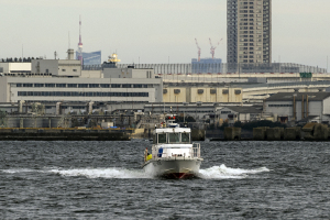 神奈川県警 横浜水上警察署の警備艇 神３つるぎ
