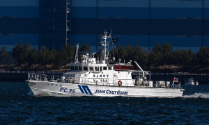 海上保安庁の巡視艇「PC35 いそづき」