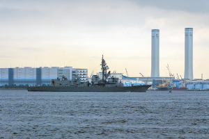 海上自衛隊の護衛艦「いなづま（DD-105）」